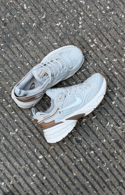 NIKE V3K SKATE BEIGE