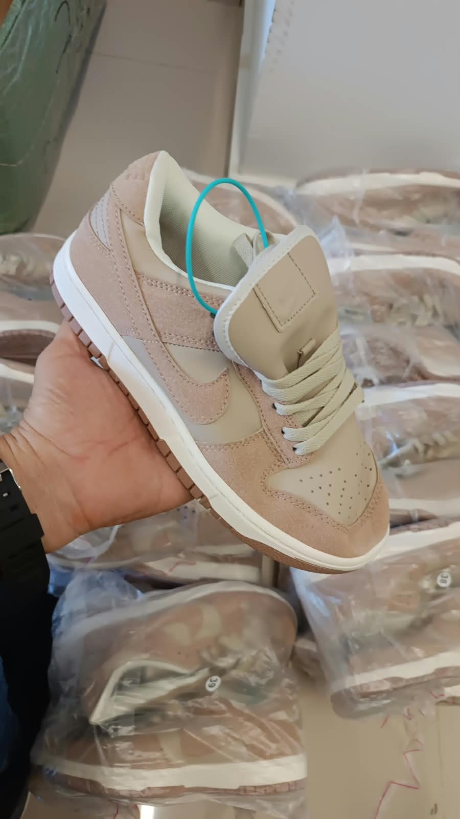 NIKE SB BEIGE Y CAFÉ CHAMPAGNE