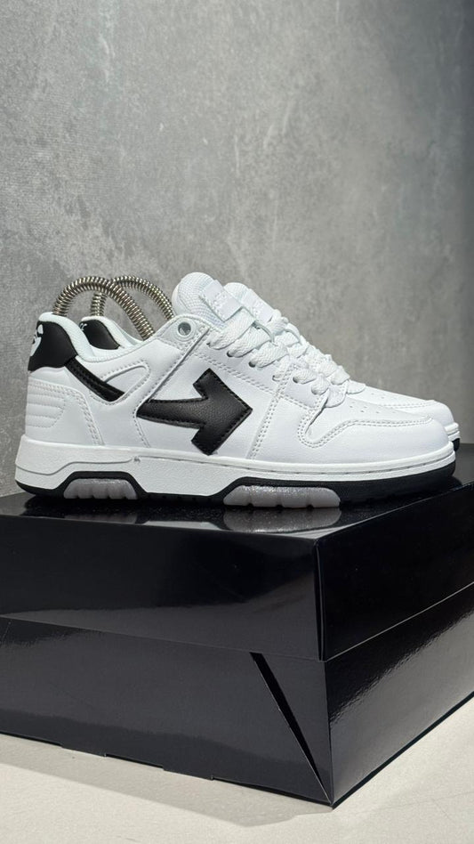 OFF WHITE BLANCO NEGRO