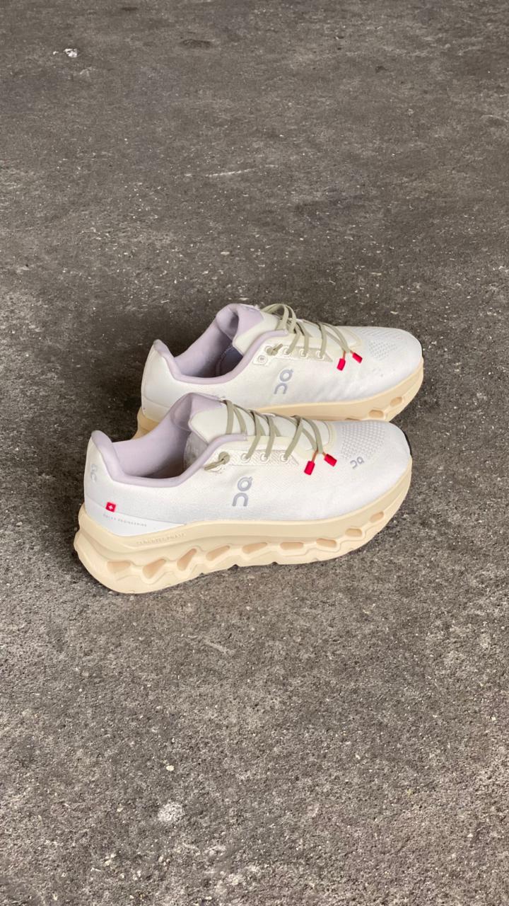 ON CLOUD BEIGE GRIS