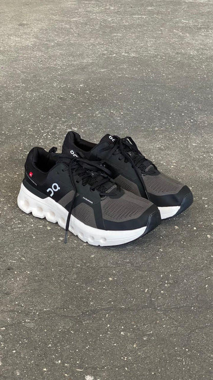 ON CLOUD CLASICO 2 NEGRO BLANCO