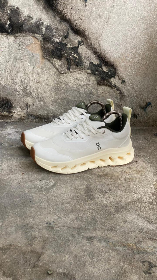 ON CLOUD GRAFITY BEIGE VERDE