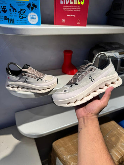 ON CLOUDTEC BEIGE CORAL