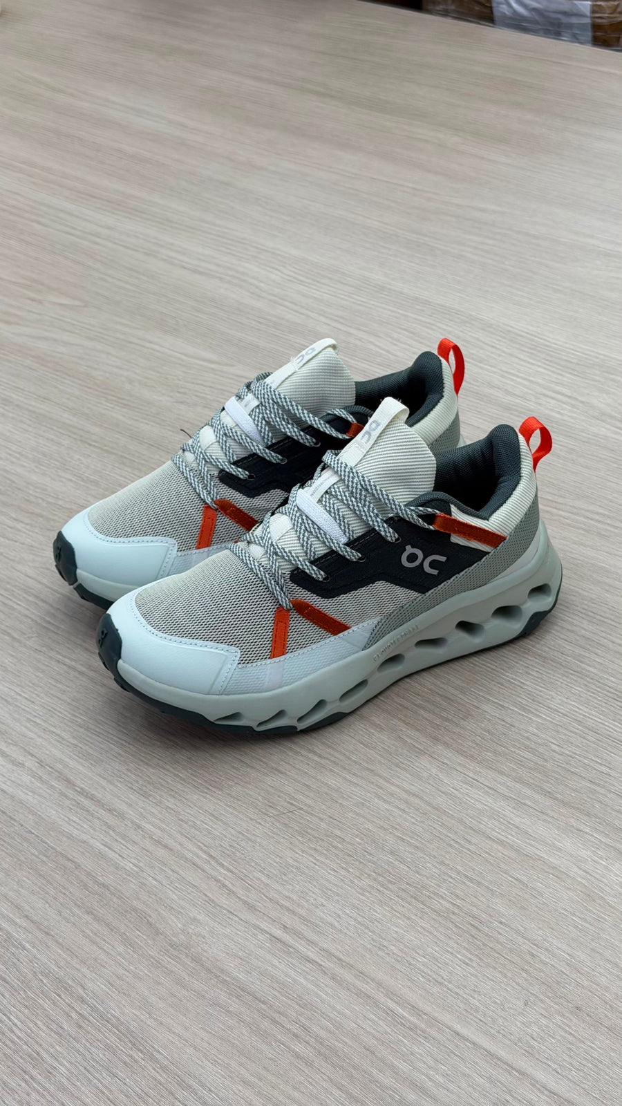 ON CLOUDTEC BLANCO MARINO NARANJA