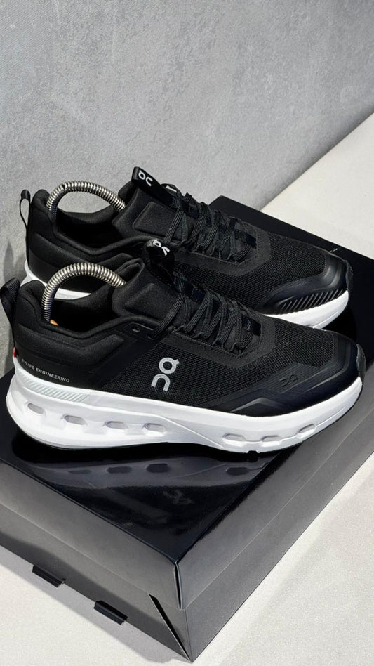 ON CLOUDTEC  NEGRO BLANCO