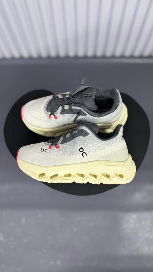 ON CLOUDTEC BEIGE GRIS