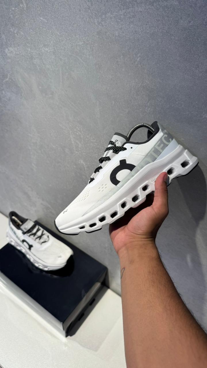 ON CLOUD BLANCO