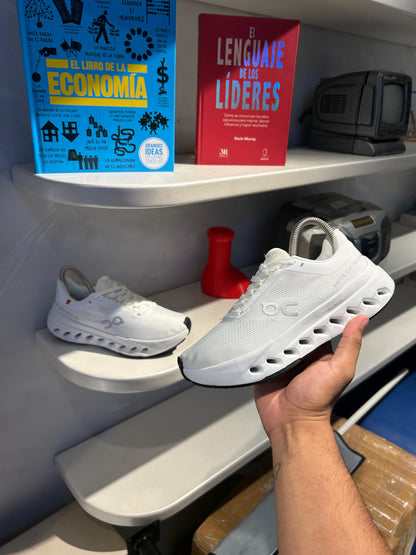 ON CLOUD BLANCO GRIS