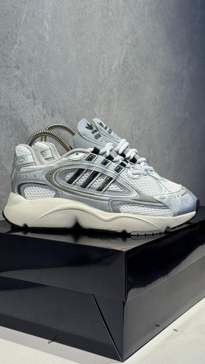 ADIDAS OZMILLEN GRIS NEGRO