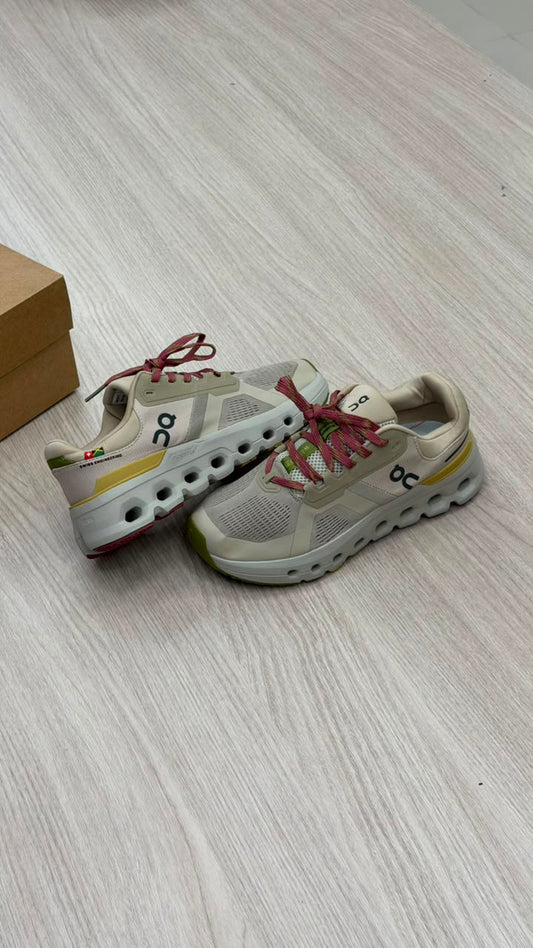 ON CLOUDDRUNNER JAMAICA 2 X WALKGOOD