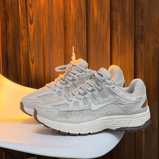 NIKE P6000 BEIGE