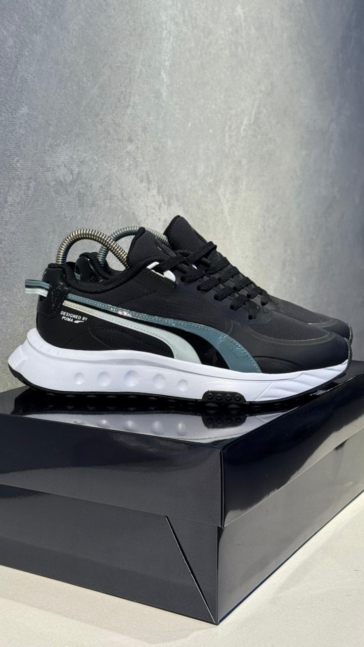 PUMA NEYMAR NEGRO BLANCO