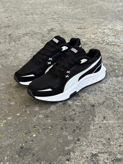 PUMA NEYMAR TELA NEGRO BLANCO