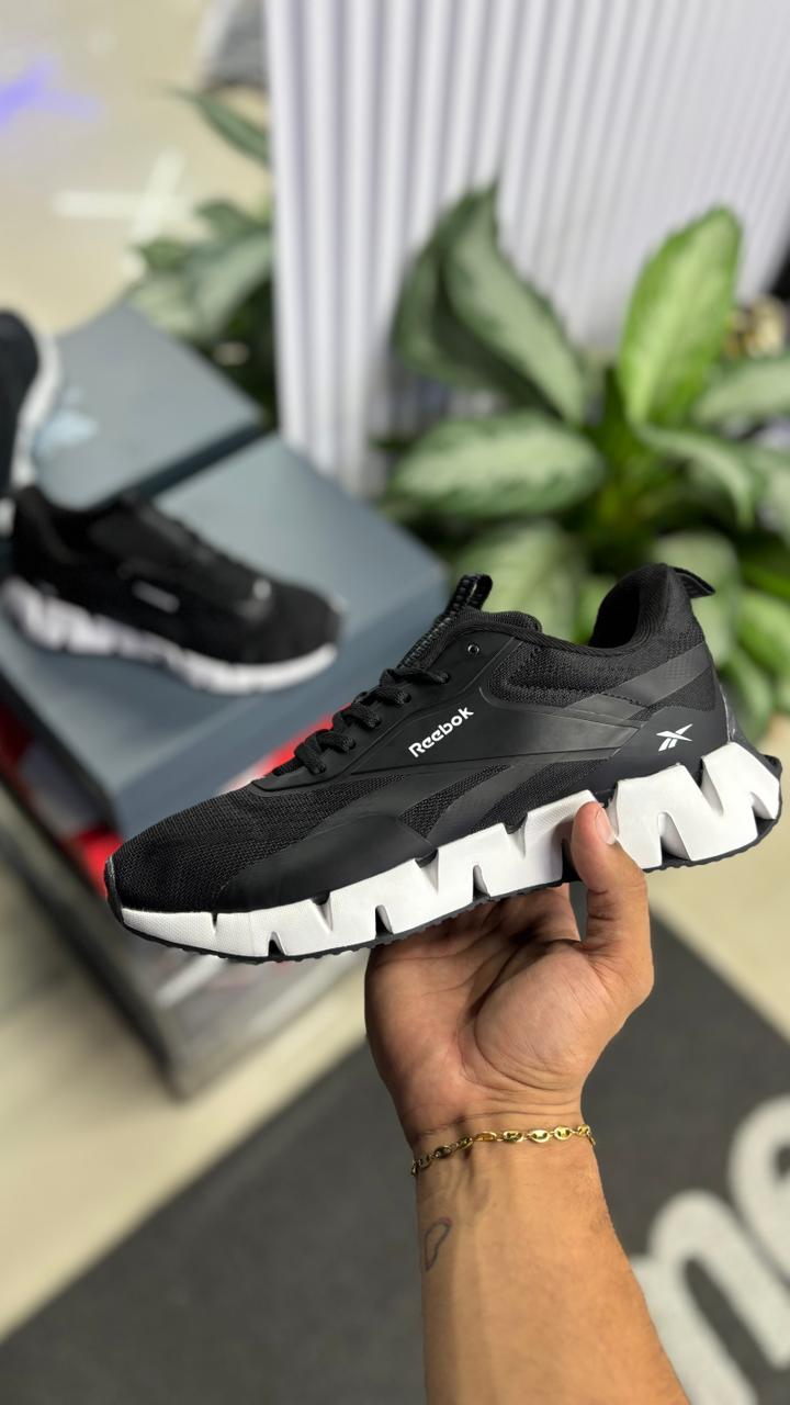 REEBOK SIG NEGRO BLANCO
