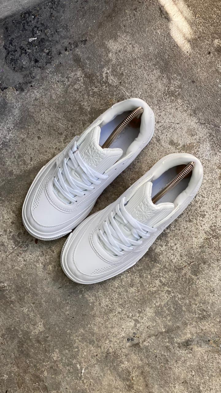 REEBOK OLD MONEY BLANCO