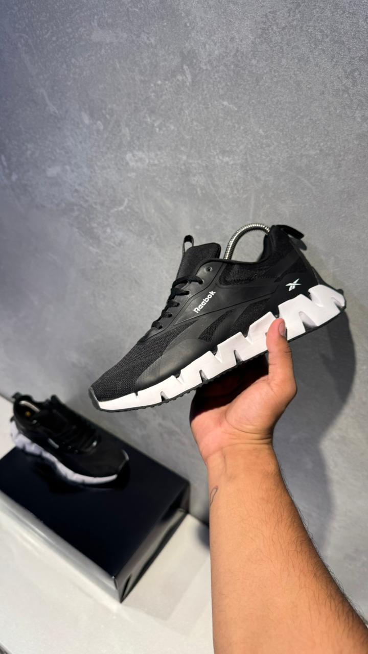 REEBOK SIG NEGRO BLANCO