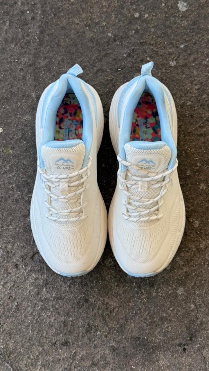 SKETCHERS GYEAR BLANCO AZUL