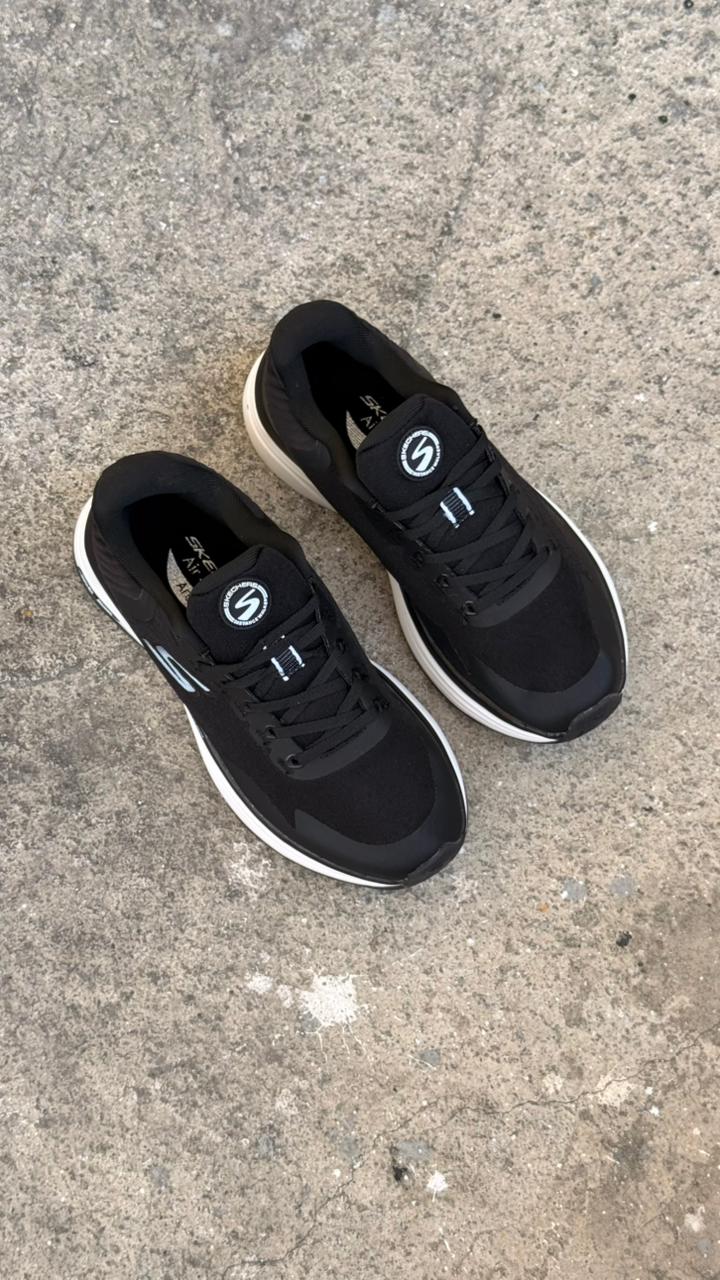 SKETCHERS HYPER NEGRO BLANCO
