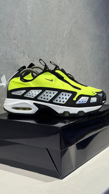 NIKE SUNDER VERDE NEGRO