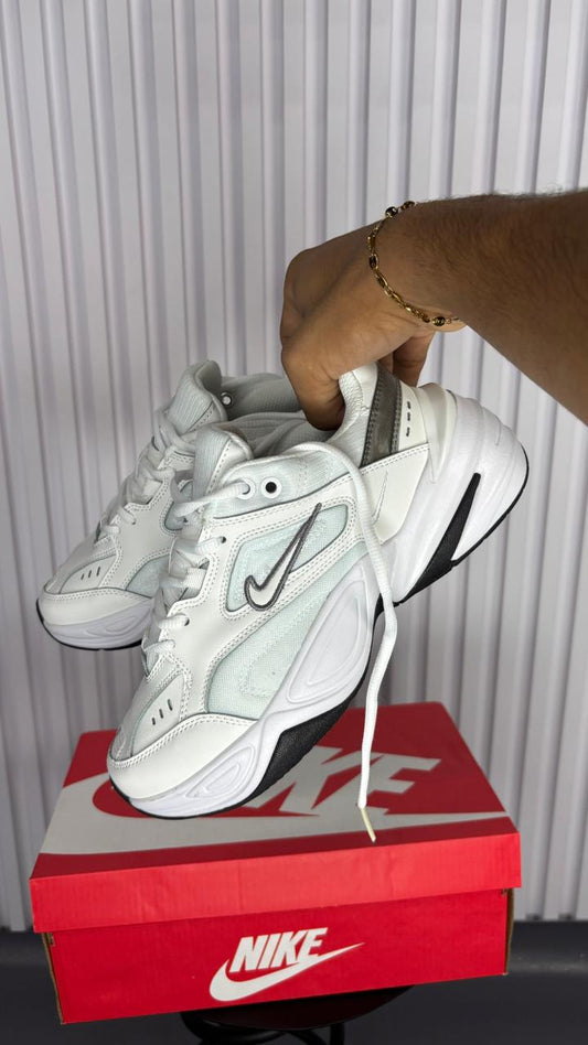 NIKE TECNO BLANCO