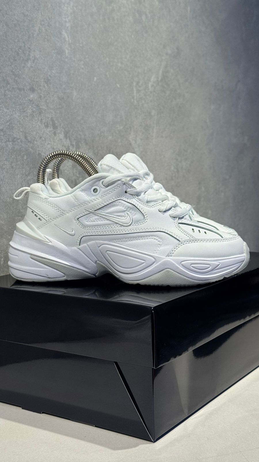 NIKE TECNO TODO BLANCO