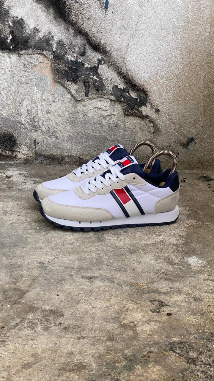TOMMY BEIGE BLANCO  PROMO MASTER