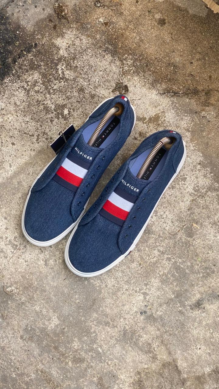 TOMMY ZAPATILLA AZUL PROMO MASTER