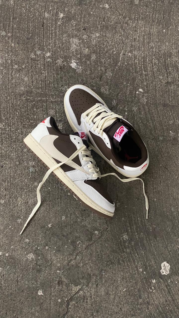 TRAVIS SCOTT BLANCA CAFE