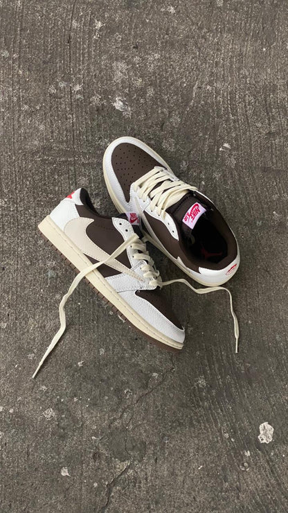 TRAVIS SCOTT BLANCA CAFE
