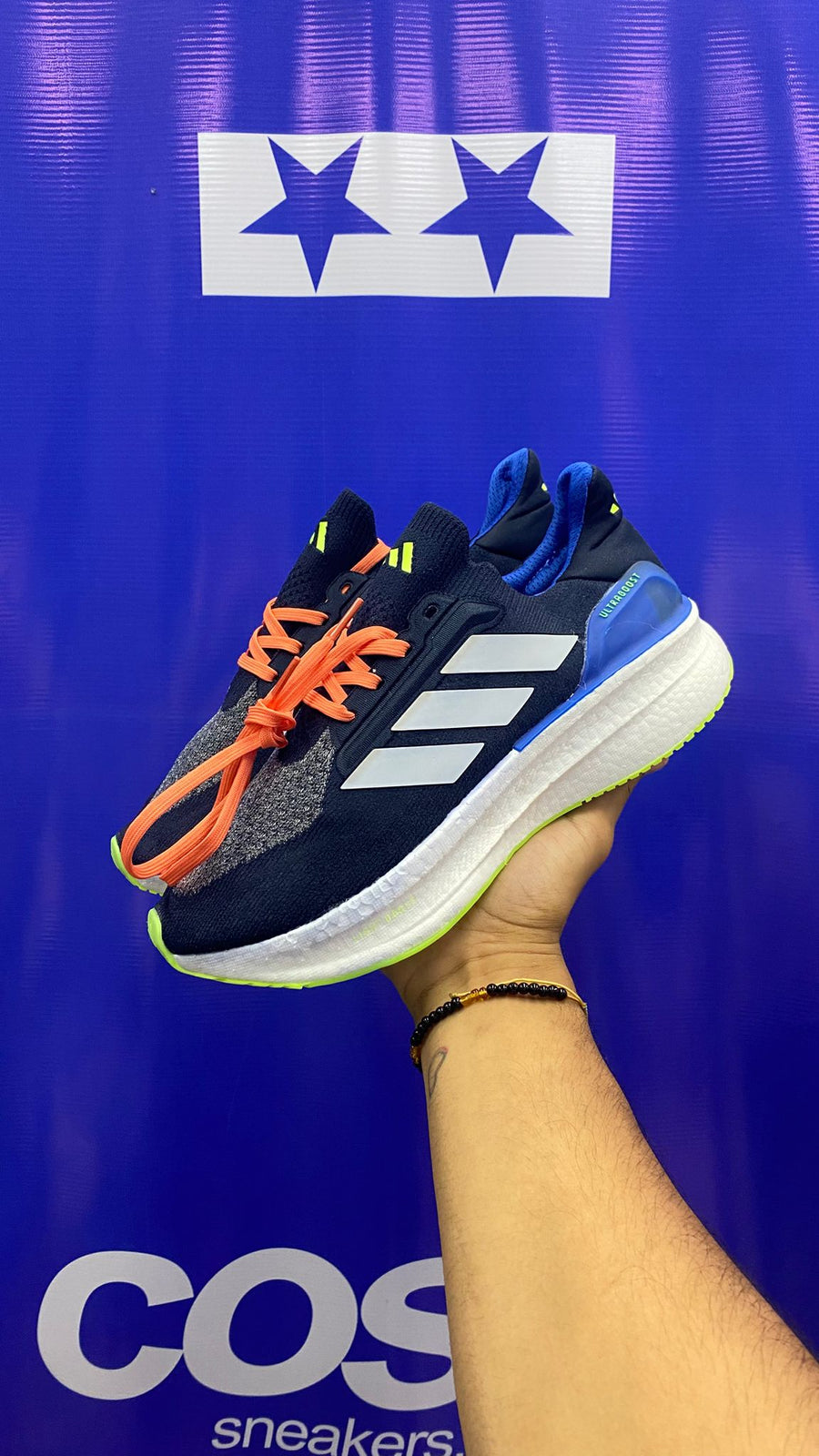 ADIDAS ULTRABOOST LIGHT BOOST AZUL VERDE PROMO