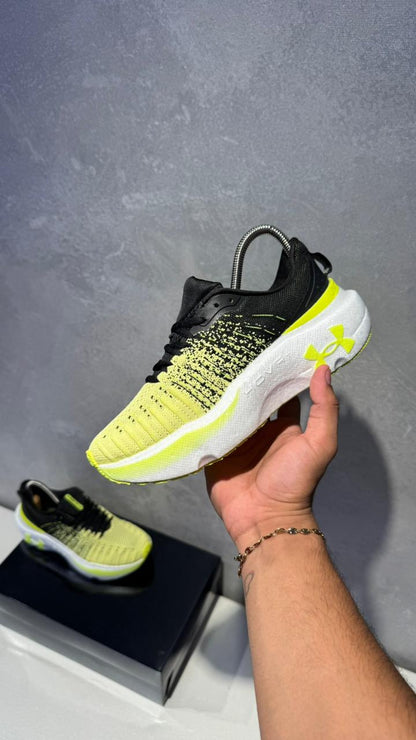 UNDER AMOUR NEGRO VERDE