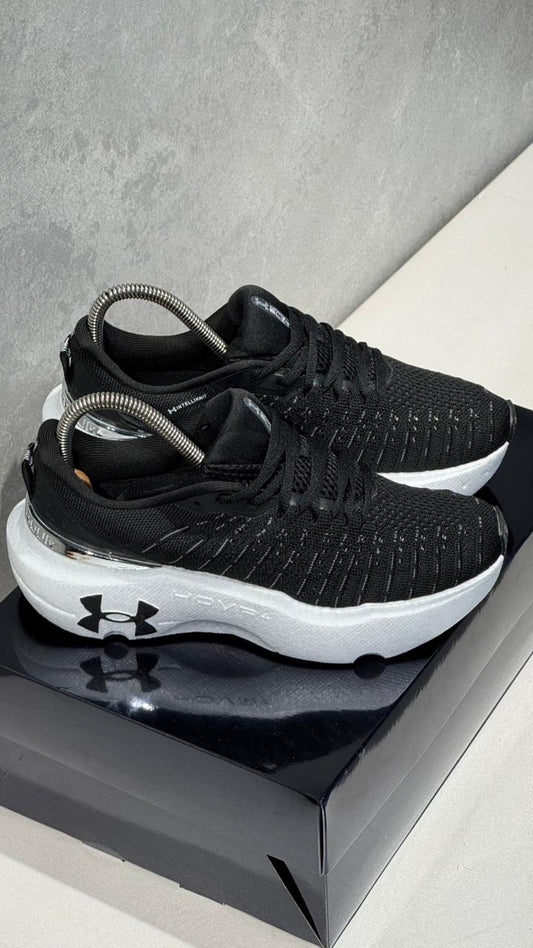 UNDER ARMOUR NEW NEGRO BLANCO
