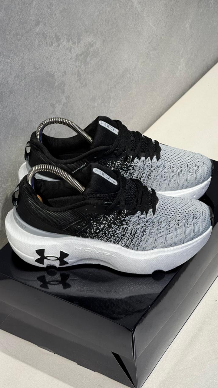 UNDER ARMOUR NEW NEGRO GRIS