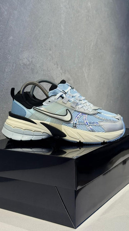 NIKE V2K CELESTE