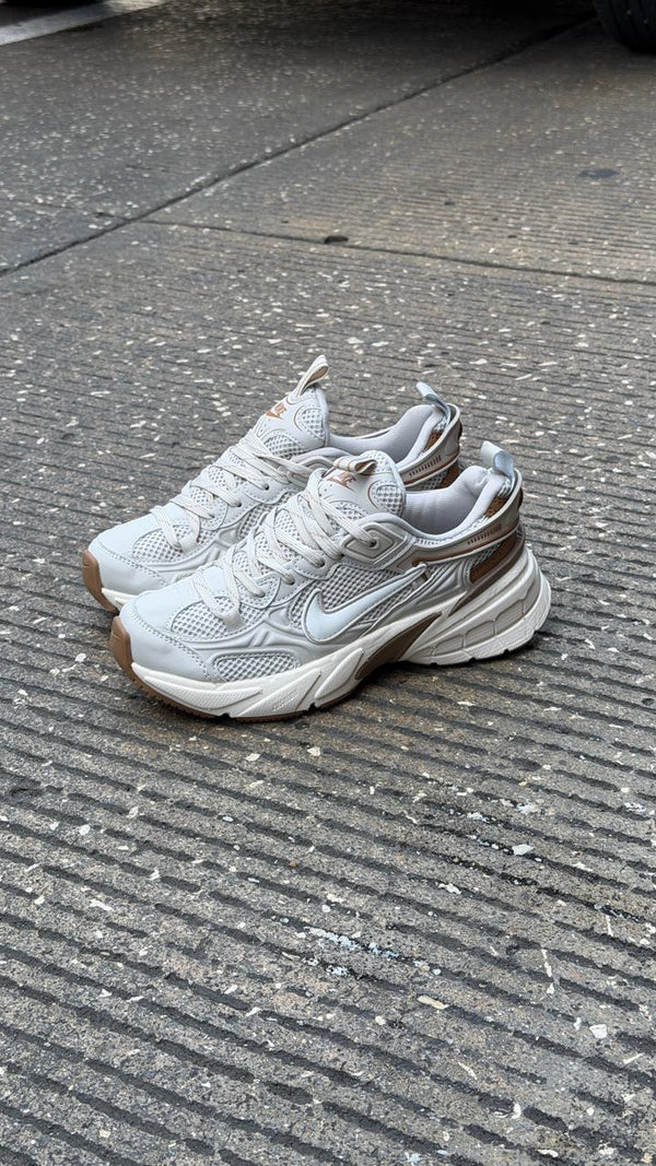 NIKE V3K SKATE BEIGE