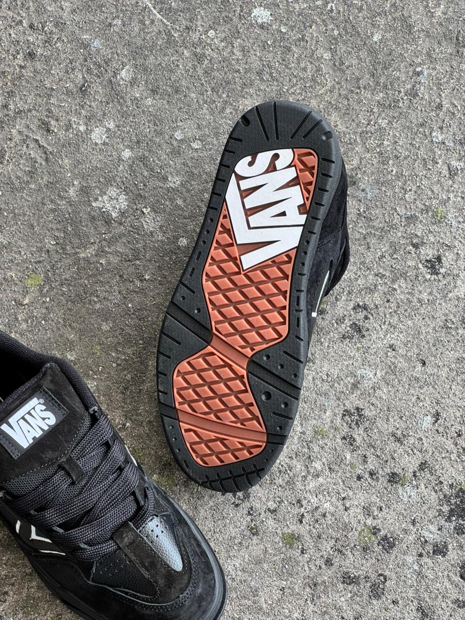 VANS HYLINE NEGRO