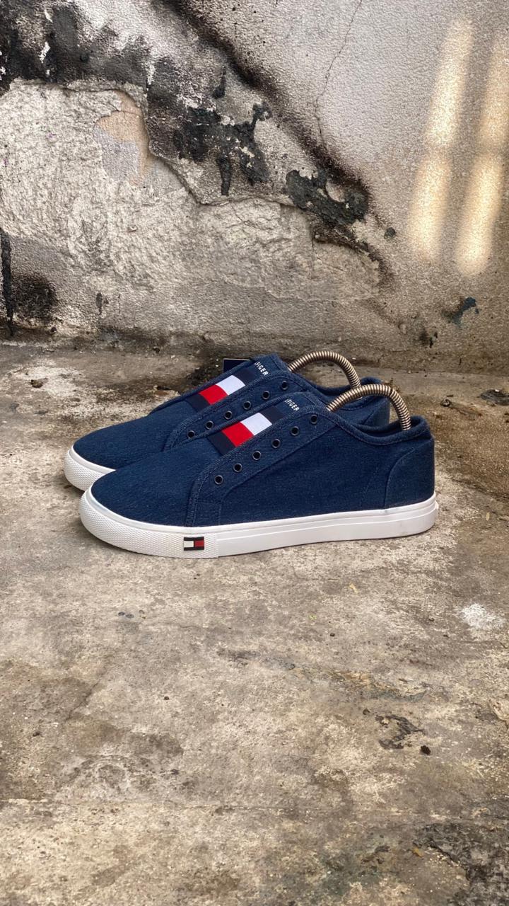 TOMMY ZAPATILLA AZUL PROMO MASTER