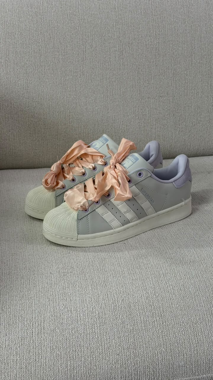 ADIDAS GRIS CORDON ROSA ROSA