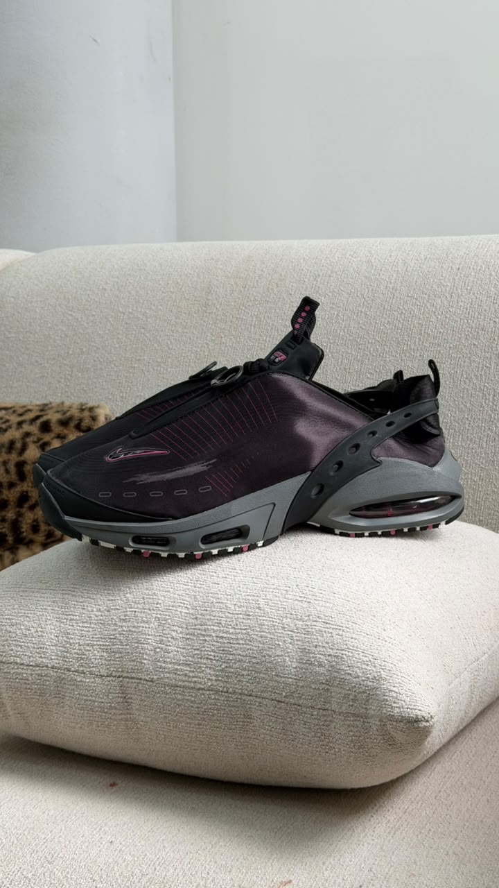 NIKE GYM NEGRO MORADO  PROMO MASTER