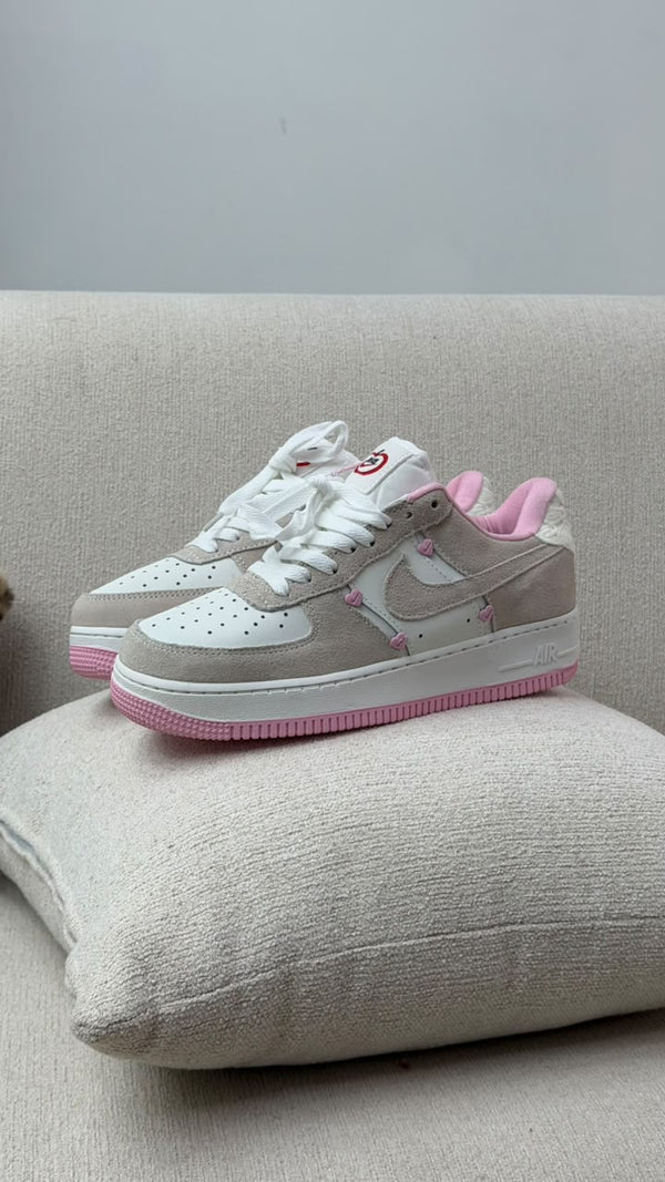 AF1 BLANCO BEIGE SUELA ROSA PROMO