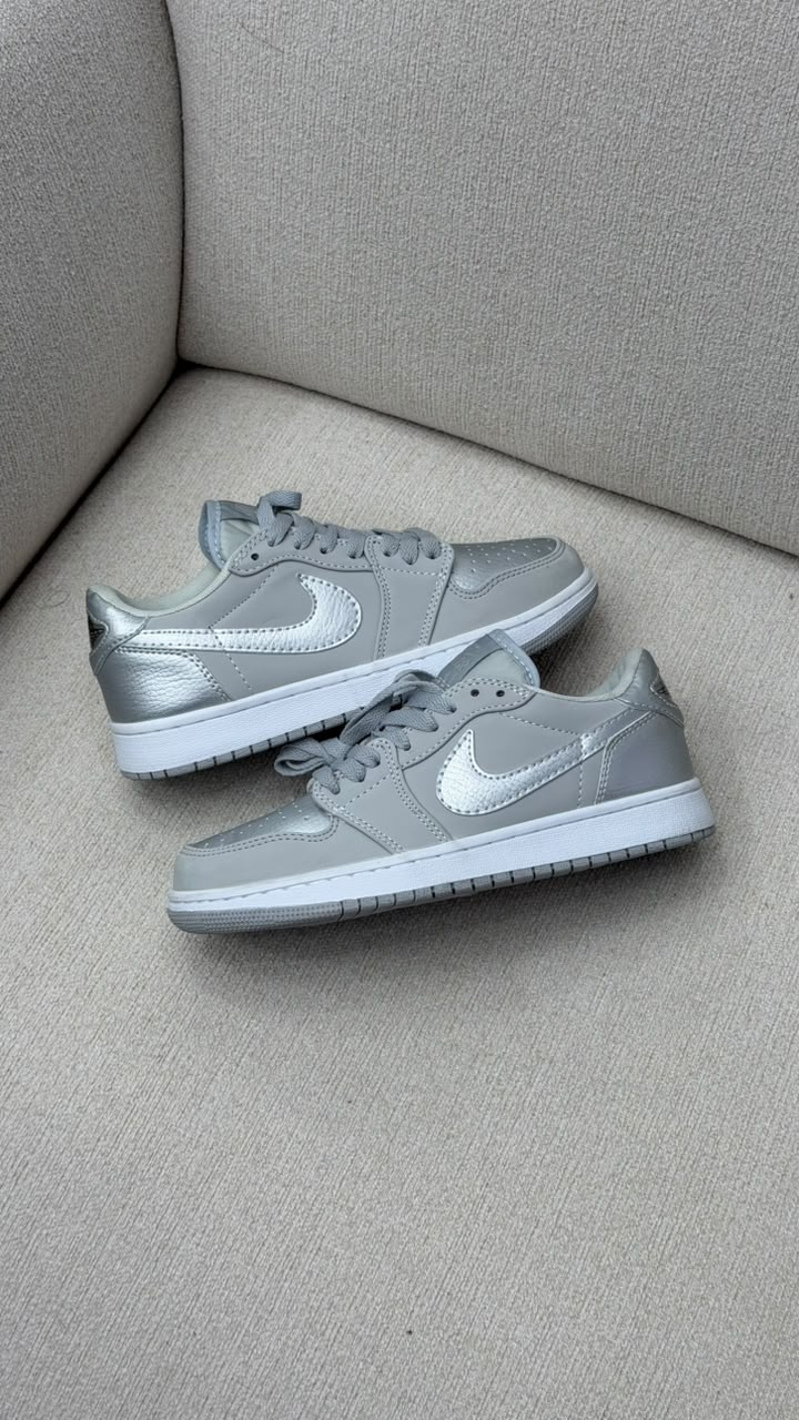 NIKE SB PLATEADO PROMO