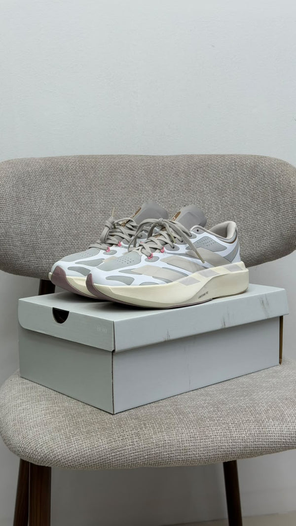 ADIDAS ADIZERO BLANCO GRIS BEIGE