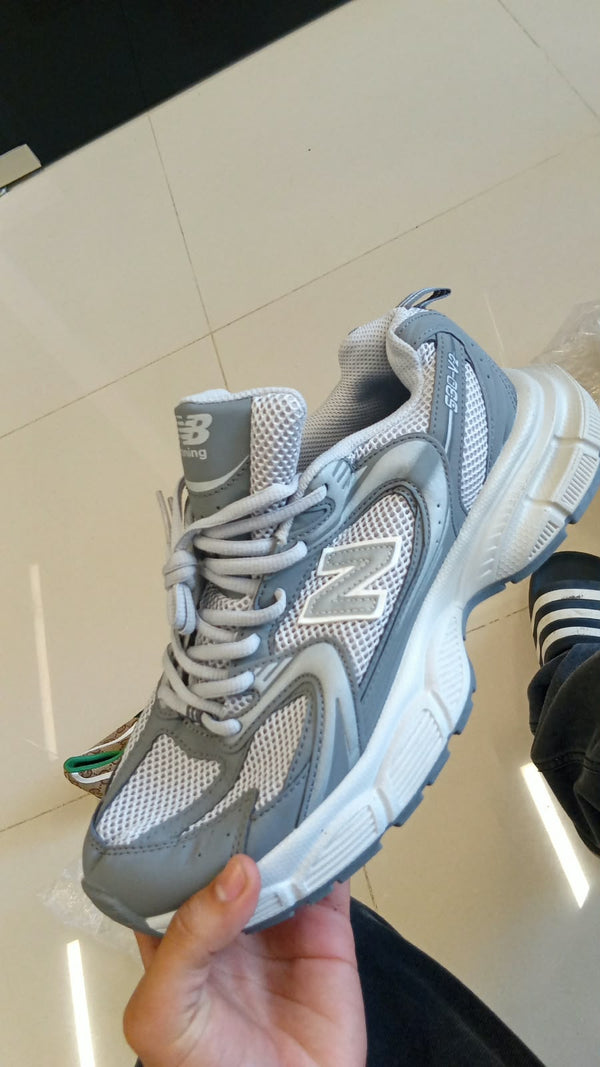 NEW BALANCE GRIS BLANCO PROMO