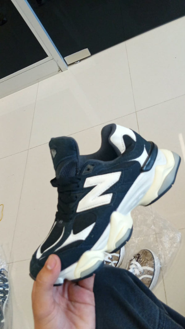 NEW BALANCE NEGRO BLANCO PROMO