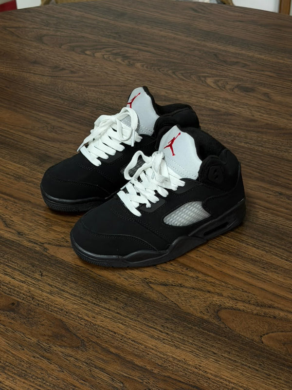 RETRO 4 FULL BLACK NIÑO