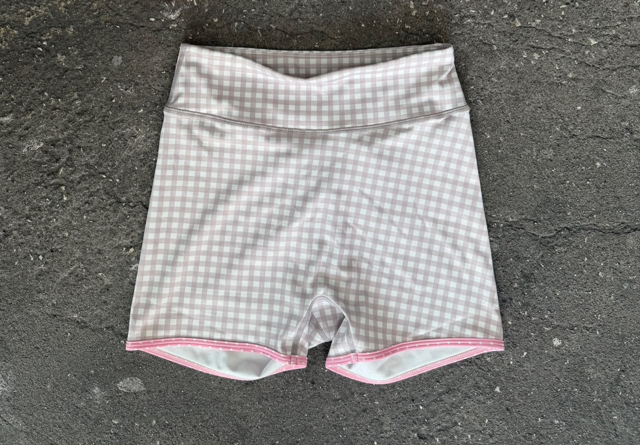 SHORTS DEPORTIVOS CORTOS