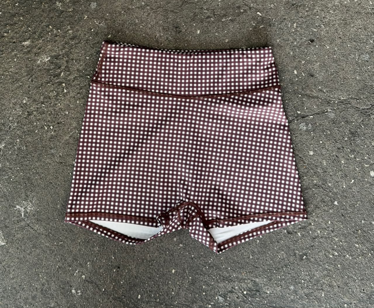 SHORTS DEPORTIVOS CORTOS