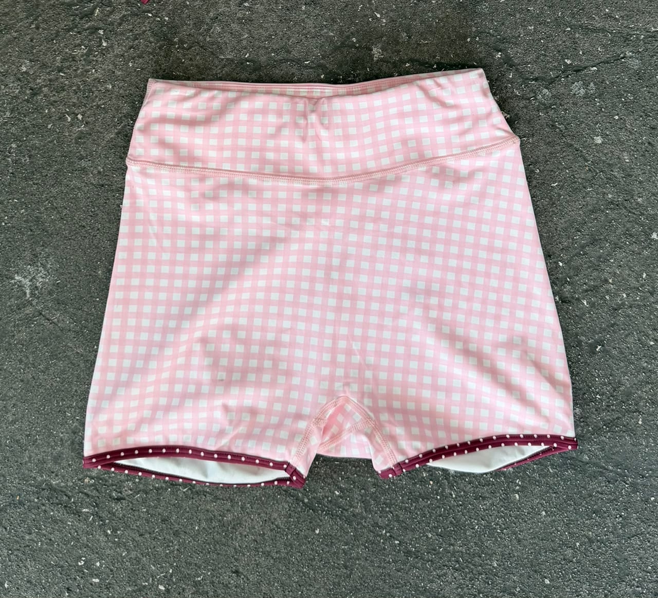 SHORTS DEPORTIVOS CORTOS