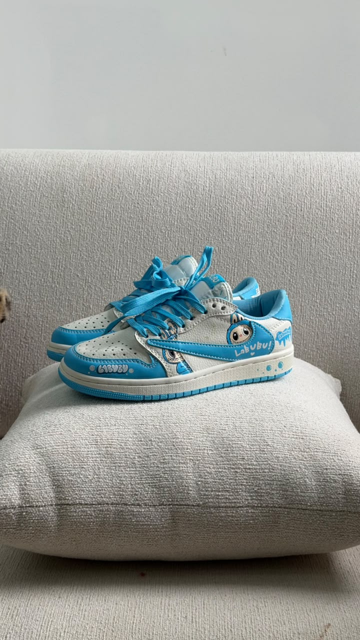 NIKE TRAVIS LABUBU AZUL PROMO MASTER