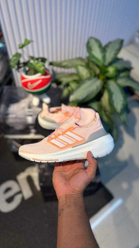 ADIDAS ULTRABOOST 21 ROSADO